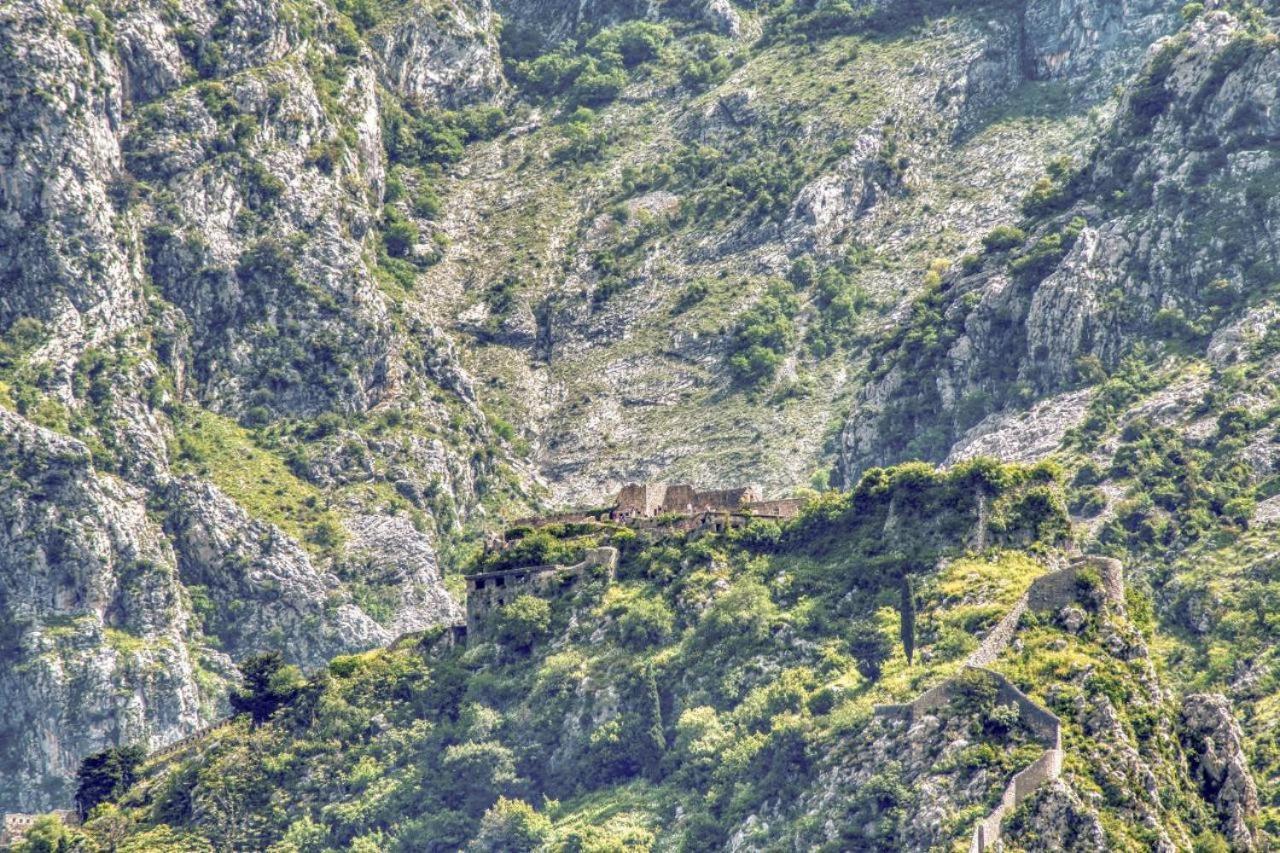 Villa Underhill Royal View Kotor Exterior foto